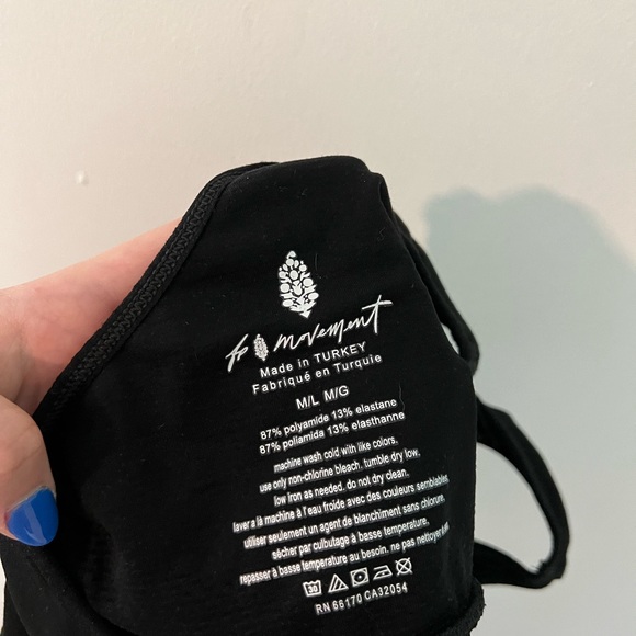 Free People Movement Black Cut Out Every Single Time Sports Bra - Picture 9 of 10